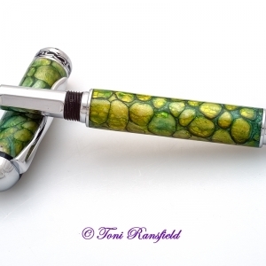 GreenStone~ Dragon Scale Rollerball Pen