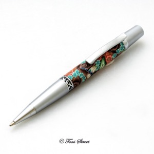 Brown Roses with Dragonfly’s Millefiori Pen