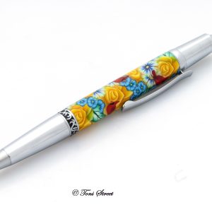 Yellow Roses with Cardinals Click Pen